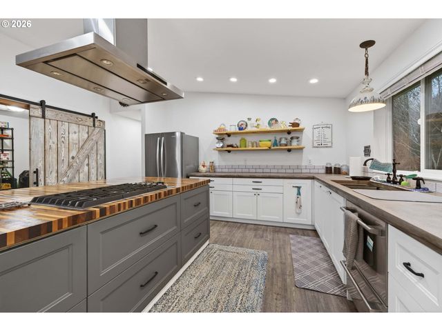11616 LEWIS RIVER Rd, Ariel, WA 98603