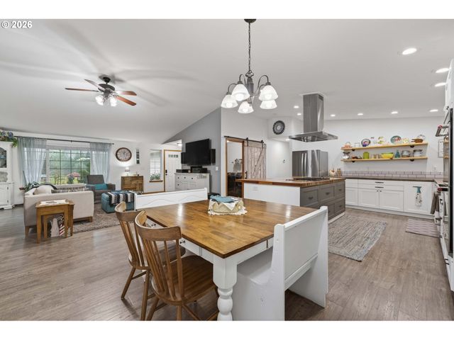 11616 LEWIS RIVER Rd, Ariel, WA 98603