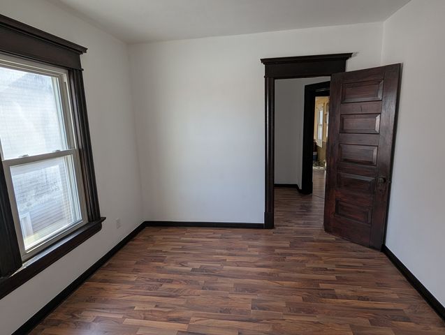 2940 5th Avenue, Rock Island, IL 61201