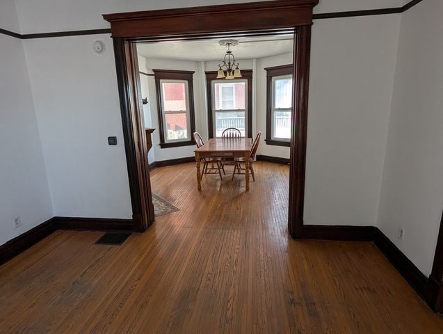 2940 5th Avenue, Rock Island, IL 61201