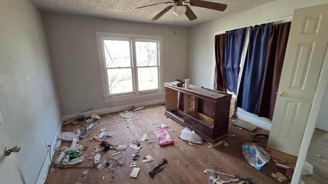 800 S 10th Street, Slaton, TX 79364