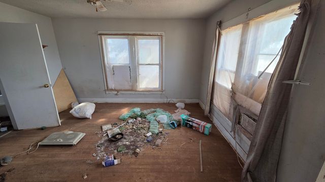 800 S 10th Street, Slaton, TX 79364