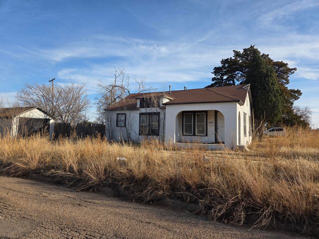 800 S 10th Street, Slaton, TX 79364