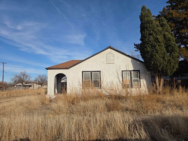 800 S 10th Street, Slaton, TX 79364