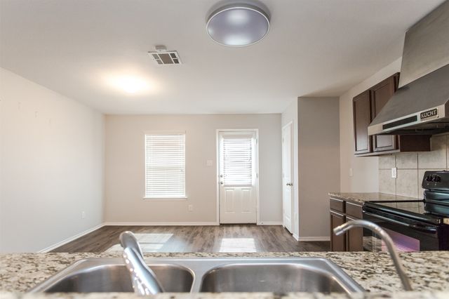 2103 Meadow Park Drive, Princeton, TX 75407