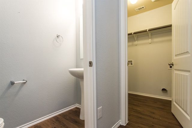 2103 Meadow Park Drive, Princeton, TX 75407