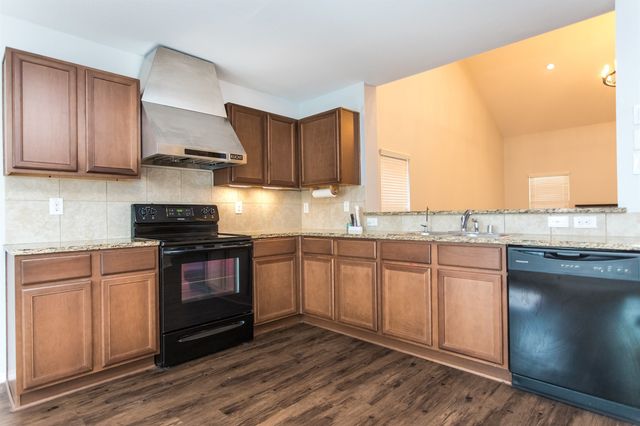 2103 Meadow Park Drive, Princeton, TX 75407