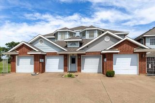 511 NW Fairway Villa Place #4, Lawton, OK 73505