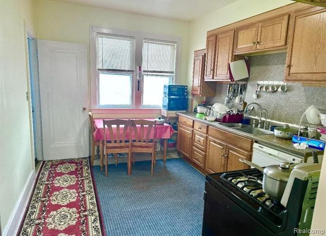 3929 Caniff Street, Hamtramck, MI 48212