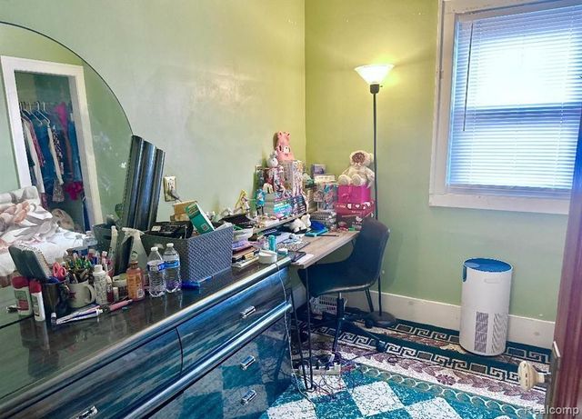 3929 Caniff Street, Hamtramck, MI 48212