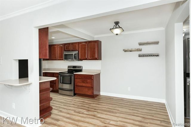2377 Walton Boulevard 11, Rochester Hills, MI 48309