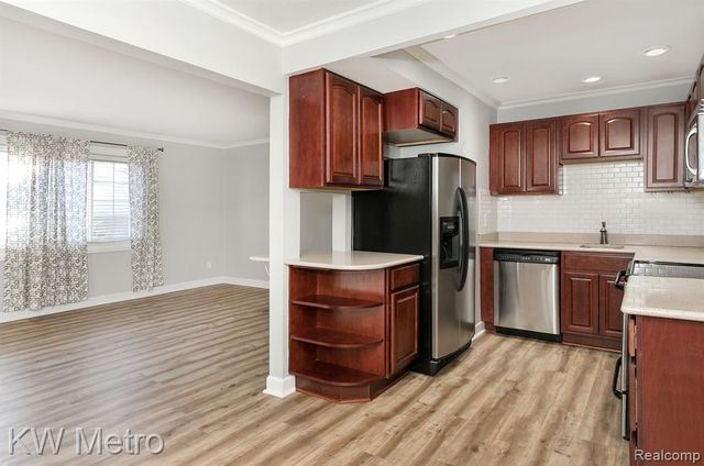 2377 Walton Boulevard 11, Rochester Hills, MI 48309