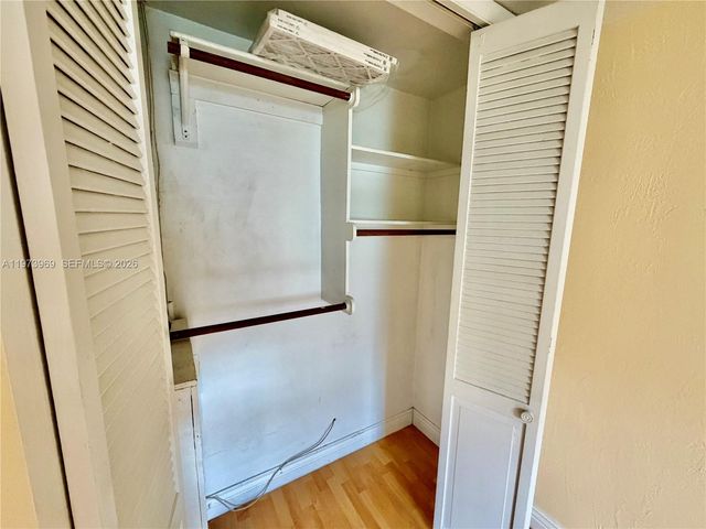 510 NE 17th Ave 207, Fort Lauderdale, FL 33301