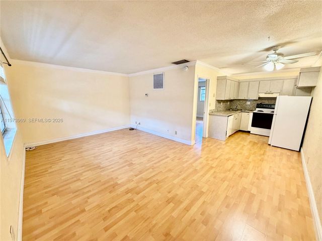 510 NE 17th Ave 207, Fort Lauderdale, FL 33301