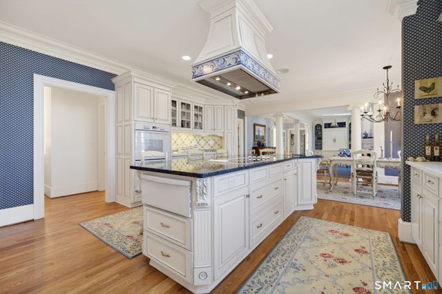 11 River Edge Road, Old Saybrook, CT 06475