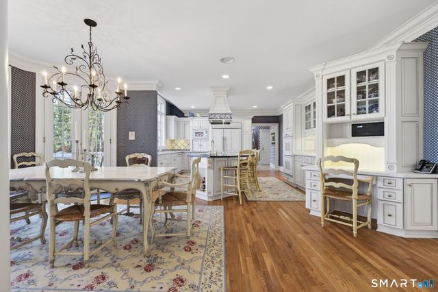 11 River Edge Road, Old Saybrook, CT 06475
