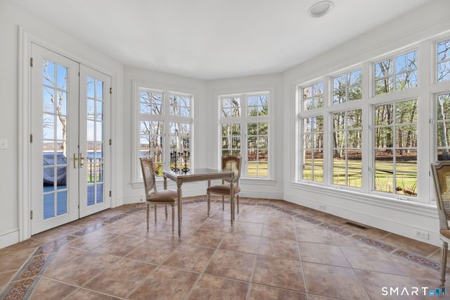 11 River Edge Road, Old Saybrook, CT 06475