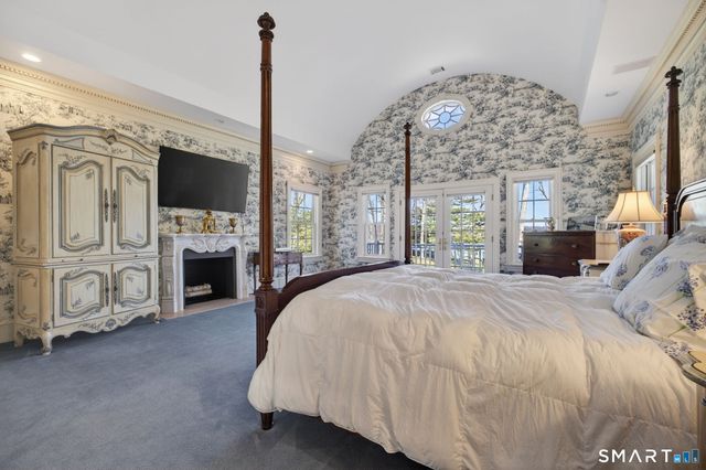 11 River Edge Road, Old Saybrook, CT 06475