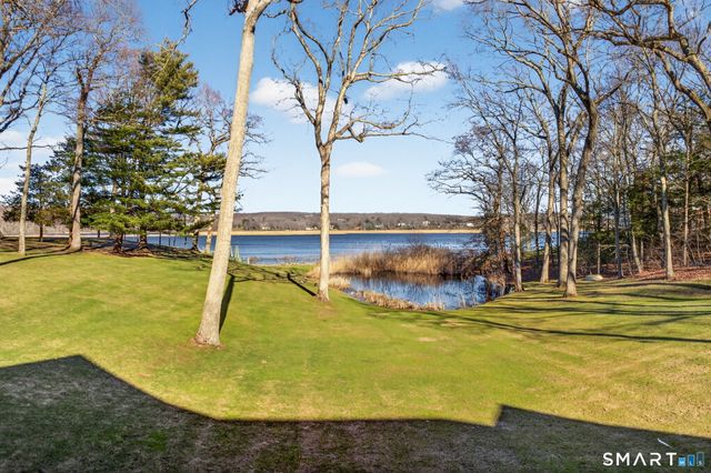 11 River Edge Road, Old Saybrook, CT 06475