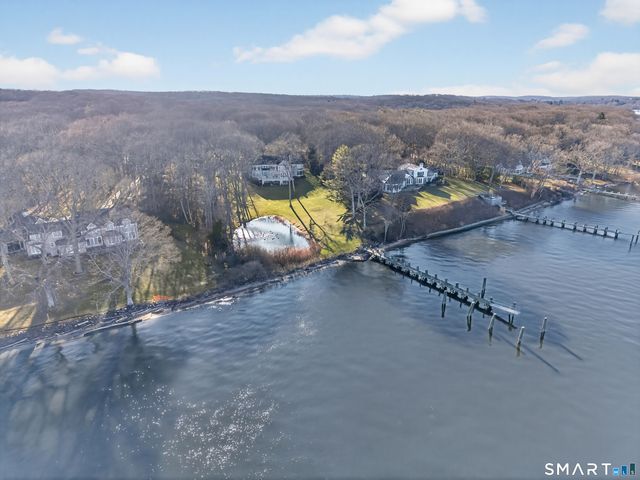 11 River Edge Road, Old Saybrook, CT 06475