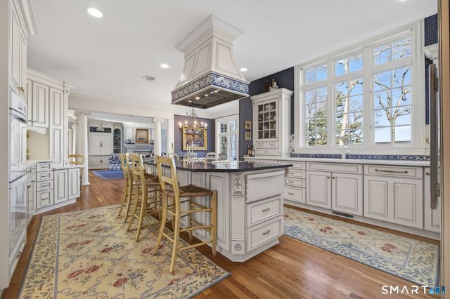 11 River Edge Road, Old Saybrook, CT 06475