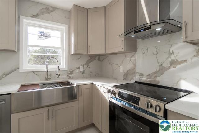 2641 Yellowstone Drive, Chestnuthill Twp, PA 18610