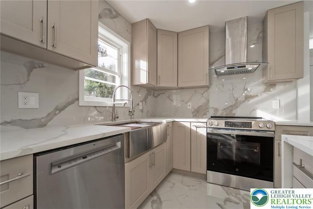 2641 Yellowstone Drive, Chestnuthill Twp, PA 18610