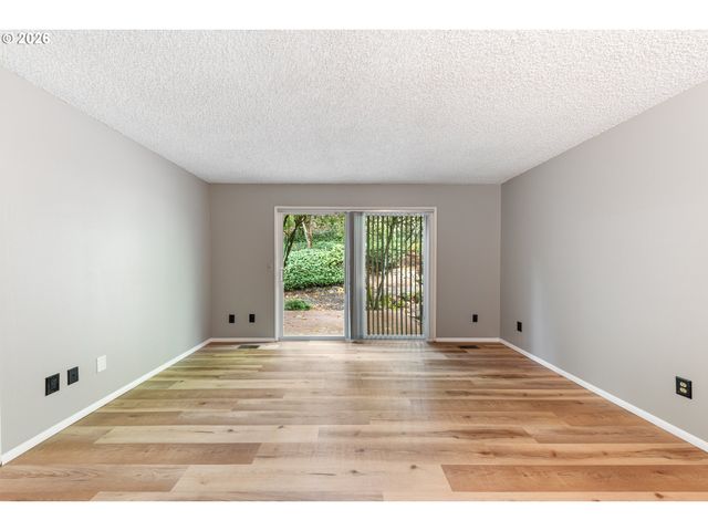 35 DA VINCI St, Lake Oswego, OR 97035
