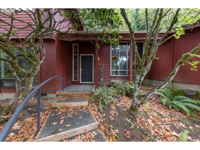 35 DA VINCI St, Lake Oswego, OR 97035