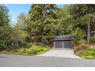 35 DA VINCI St, Lake Oswego, OR 97035