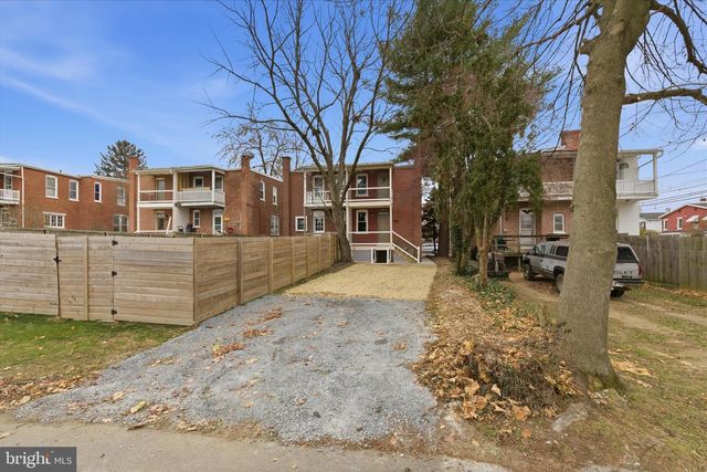 929 EDGEWOOD AVE, Lancaster, PA 17603