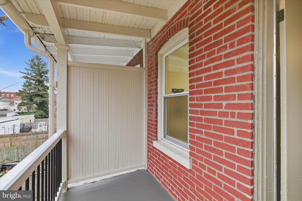 Image 26 of property listing at 929 EDGEWOOD AVE, Lancaster, PA 17603