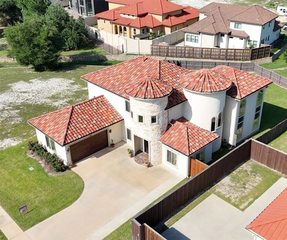 2908 Yaseen Drive, Richardson, TX 75082