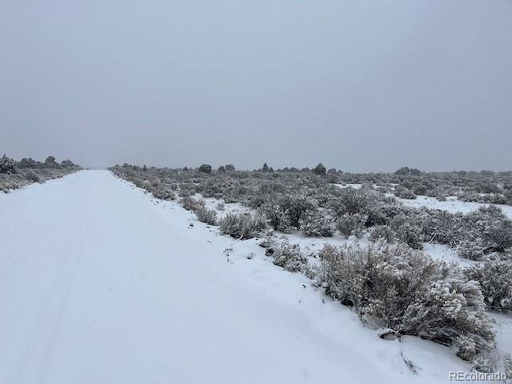 33 Mesa Dr E, San Luis, CO 81152