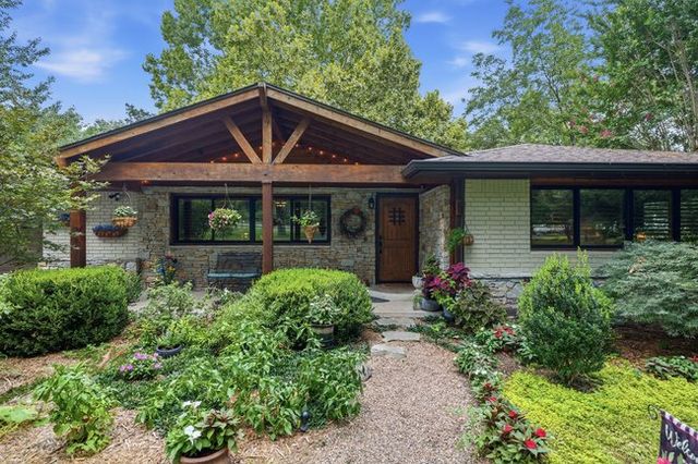 16003 S Lewis Avenue, Bixby, OK 74008