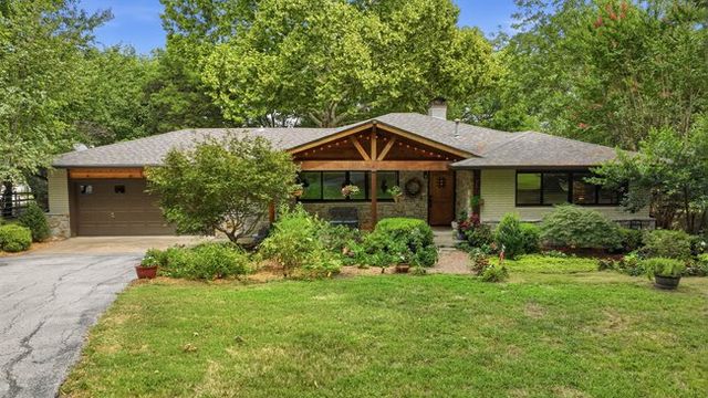 16003 S Lewis Avenue, Bixby, OK 74008