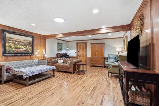 16003 S Lewis Avenue, Bixby, OK 74008