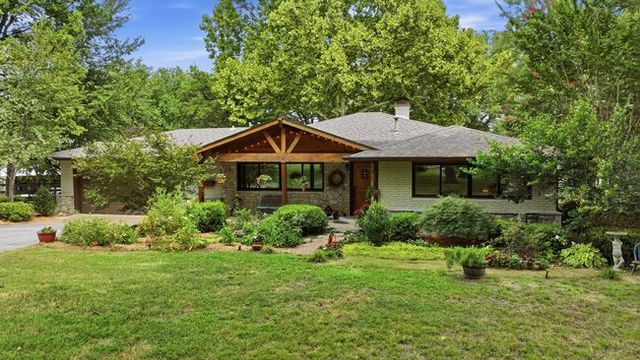 16003 S Lewis Avenue, Bixby, OK 74008