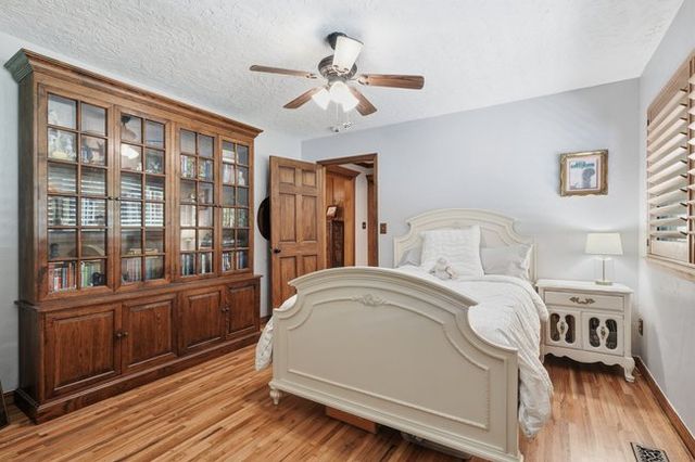 16003 S Lewis Avenue, Bixby, OK 74008