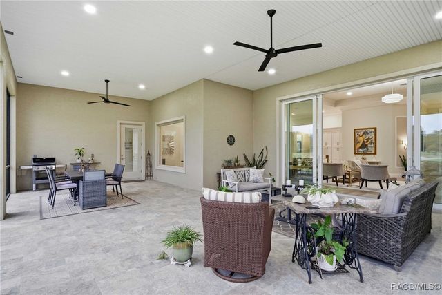 2852 N Crosswater Path, Lecanto, FL 34461