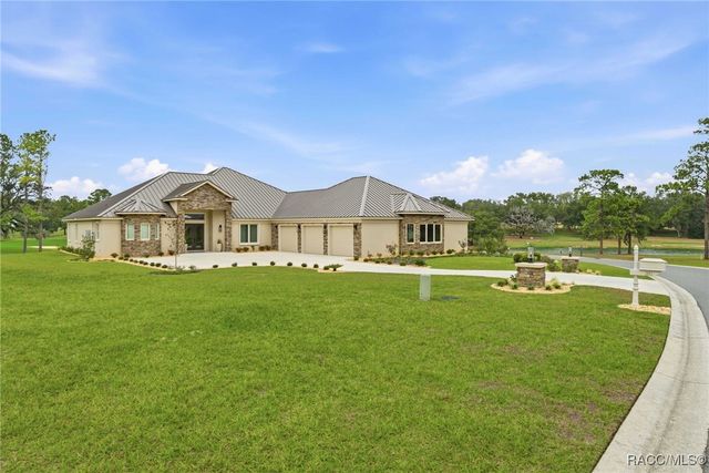 2852 N Crosswater Path, Lecanto, FL 34461