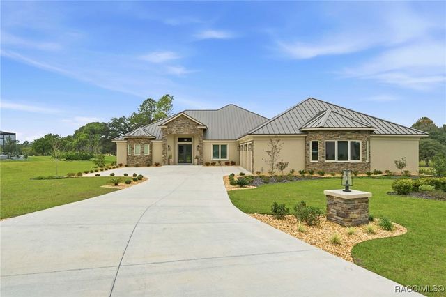 2852 N Crosswater Path, Lecanto, FL 34461