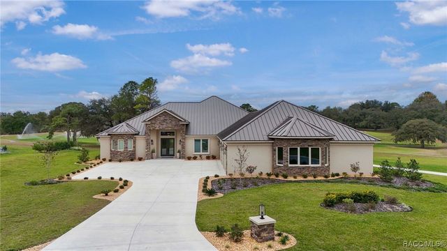 2852 N Crosswater Path, Lecanto, FL 34461