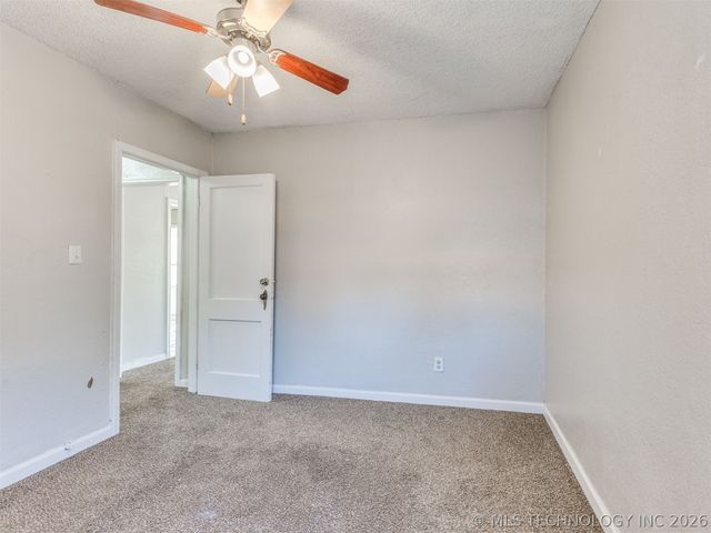 1127 E 26th Place N, Tulsa, OK 74106