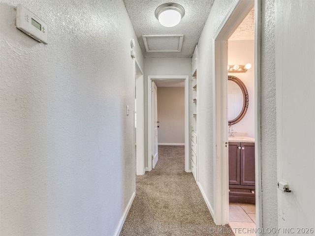 1127 E 26th Place N, Tulsa, OK 74106