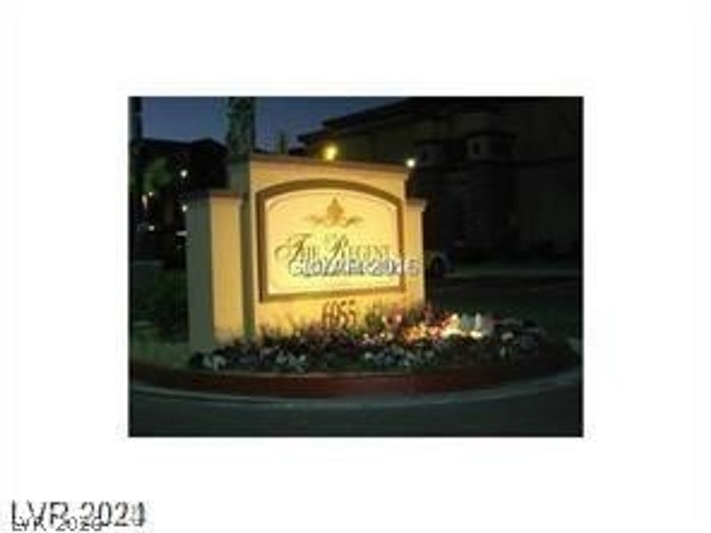 6955 North DURANGO Drive 2084, Las Vegas, NV 89149