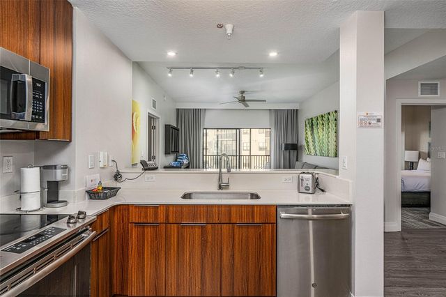 14501 GROVE RESORT AVENUE 2534, Winter Garden, FL 34787