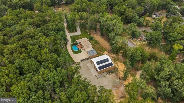 64 BLUE ANCHOR RD, Sicklerville, NJ 08081