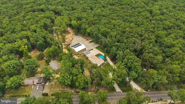 64 BLUE ANCHOR RD, Sicklerville, NJ 08081