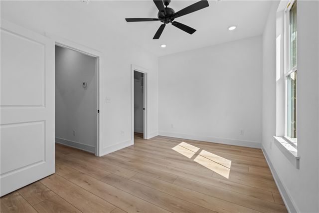 576 S Willow Avenue 1, Fayetteville, AR 72701